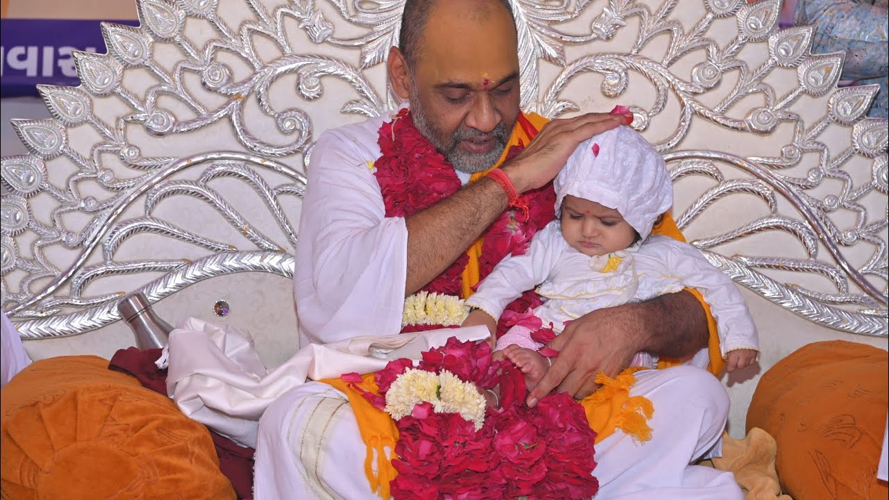 શ્રીમદ્ જગતગુરુ સ્વામી શ્રી શાંતિદાસ જી મહારાજ ( સ્નેહ મિલન રામાણી પરીવાર  ખાખર) 