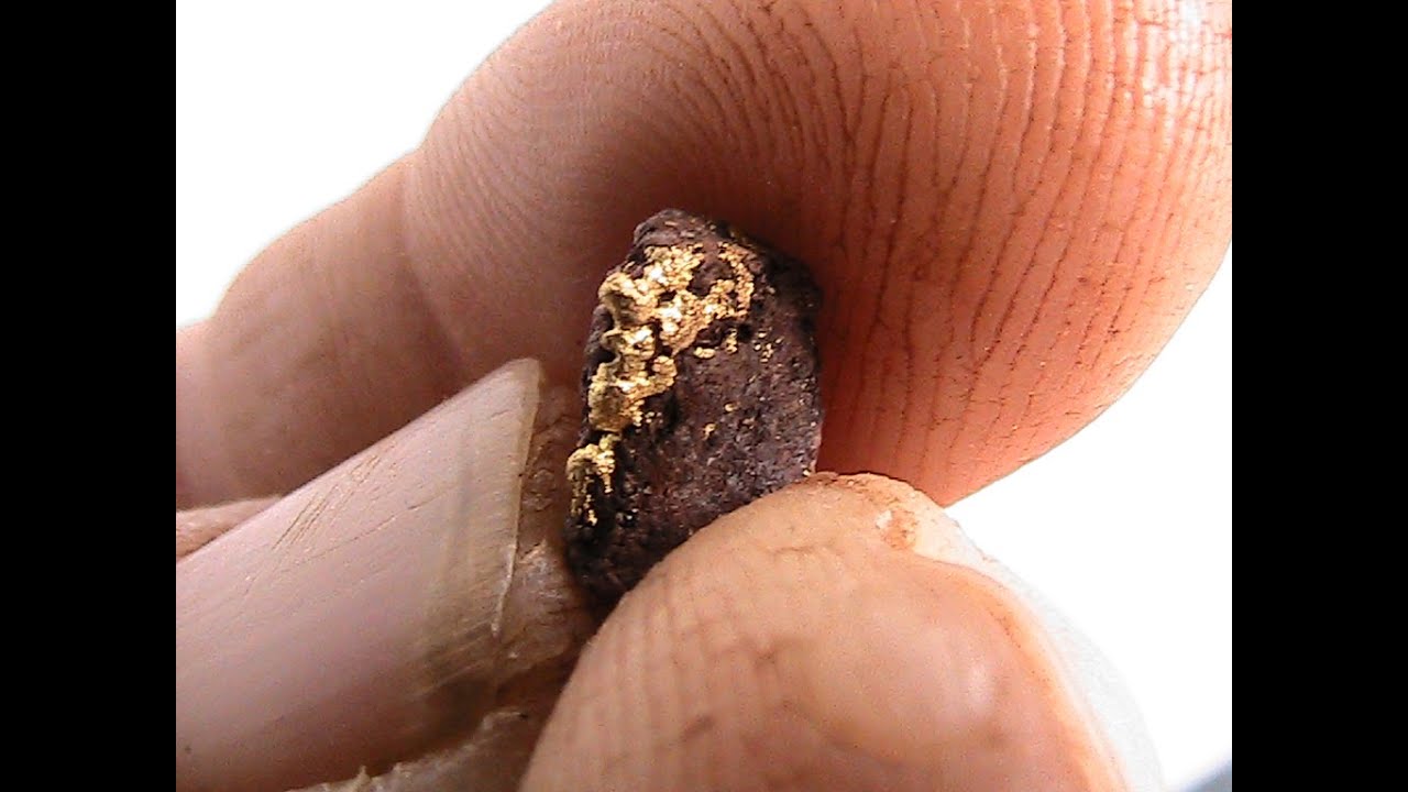 Metal Detecting for Gold Nuggets in WA 2014 (pt 6)
