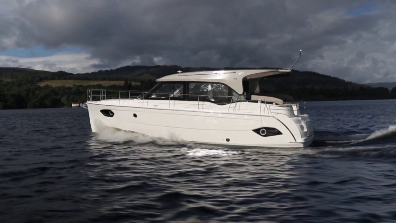 Bavaria E40 review | Motor Boat & Yachting