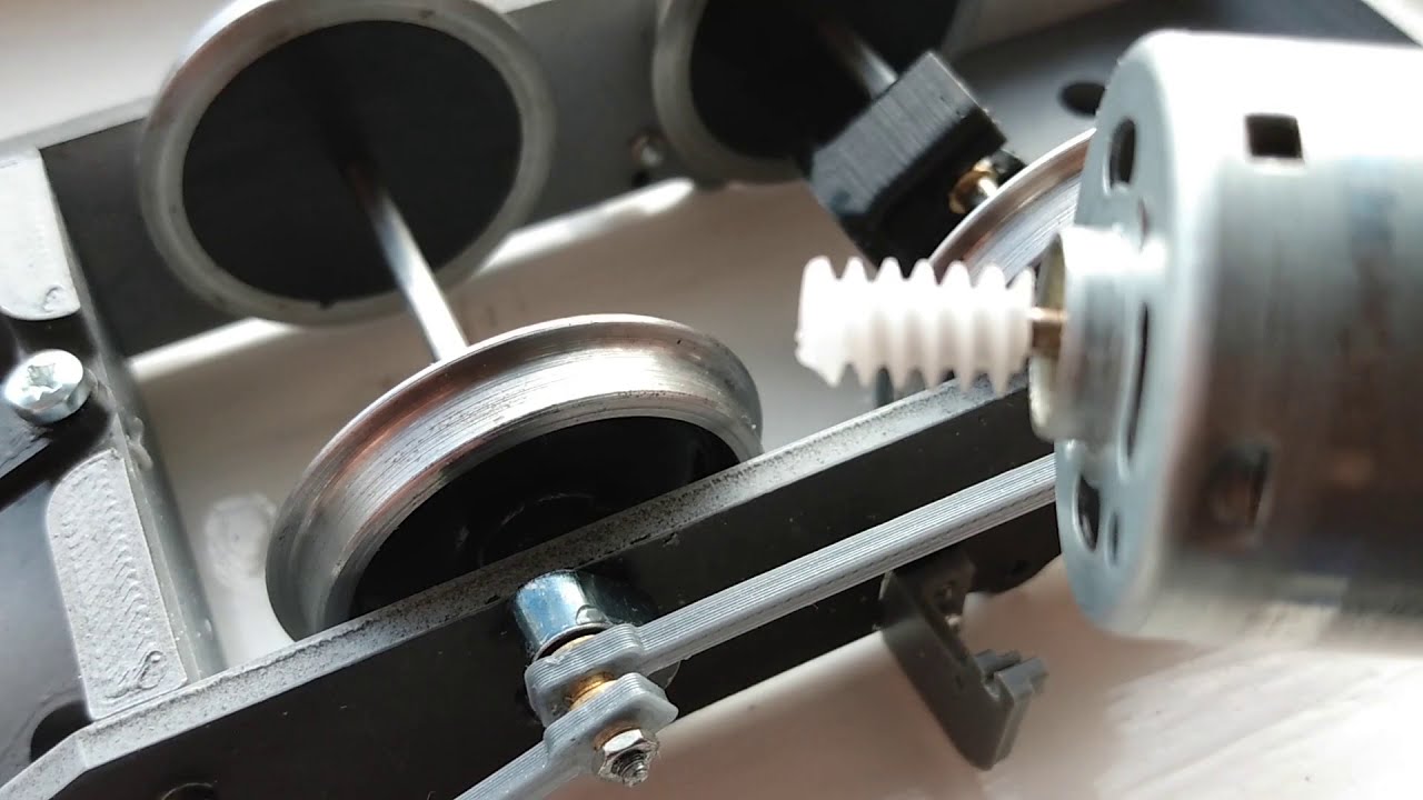 Adjusting running mechanism on kit loco part 11
