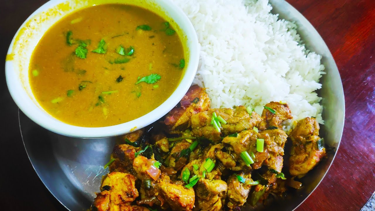 ಮಂಡ್ಯ ಶೈಲಿಯ ಚಿಕನ್ ಬಸ್ಸಾರು  ಹಾಗು ಚಿಕನ್ ಡ್ರೈ ಫ್ರೈ/ village style chicken sambar/ tasty chicken curry.