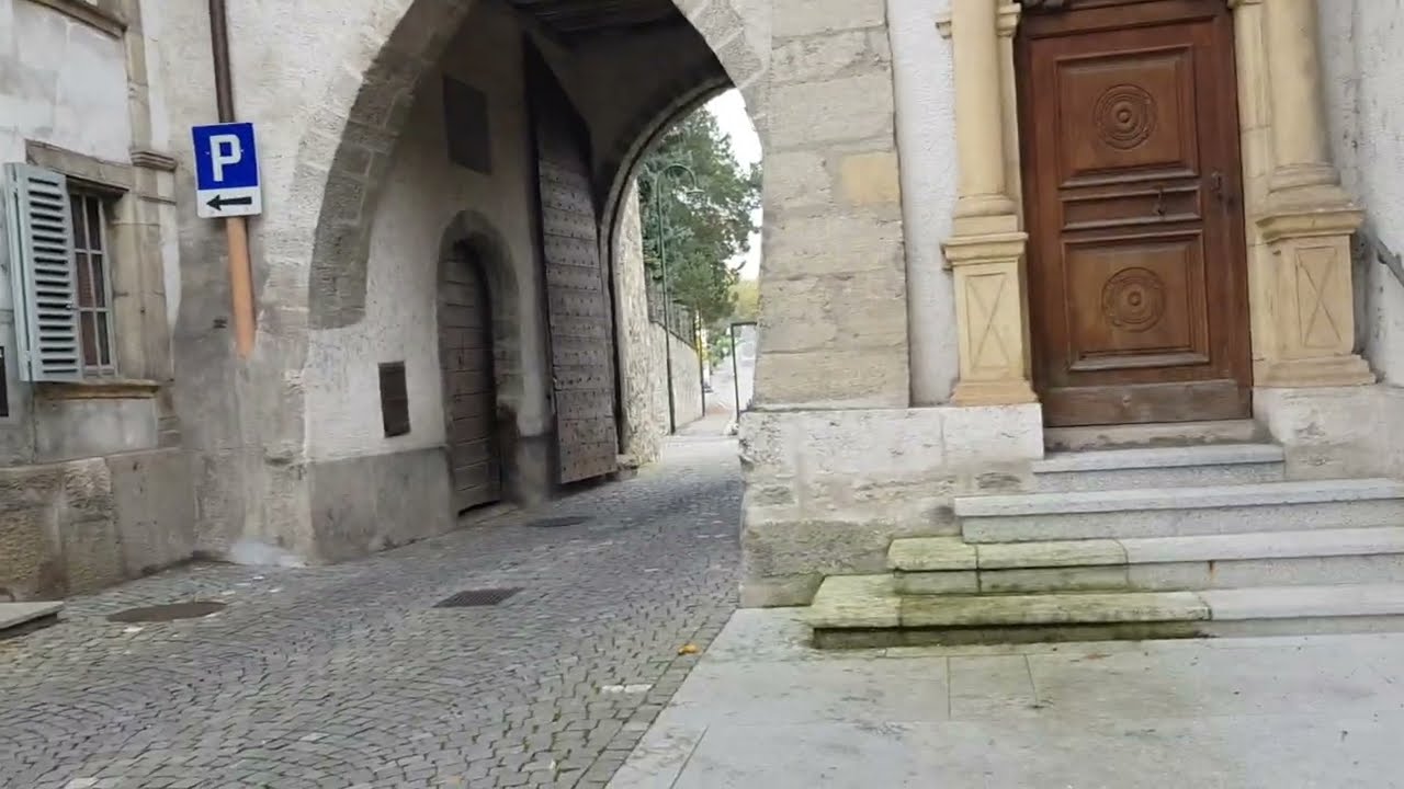 Monast&egrave;re et grand arc. Estavayer-le-Lac. Switzerland #travel #suisse #city