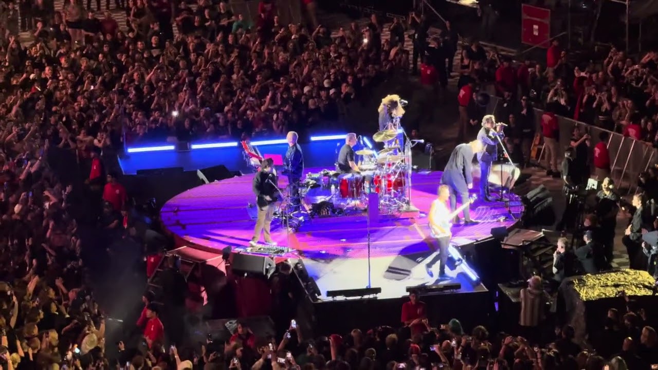 My Chemical Romance w/Billy Corgan - Bullet With Butterfly Wings (Chicago, 8/29/2025)