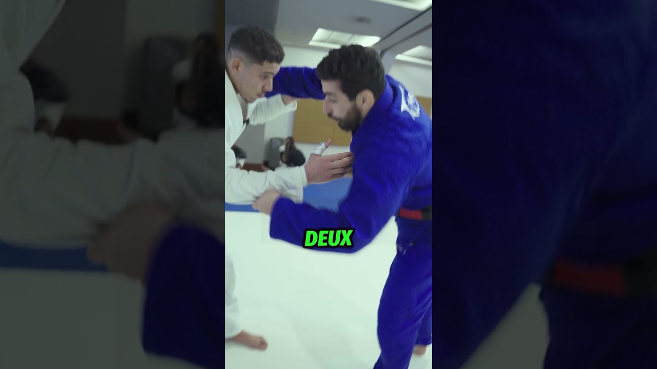 magnifique clef de bras &agrave; la vol&eacute;e par la ceinture noir de la MKteam achraf elhazime #bjj #mma