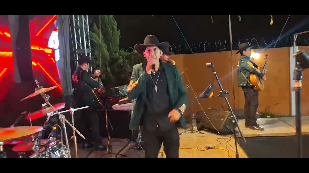 Conjunto Real - Valle de Santiago ( salón hacienda)