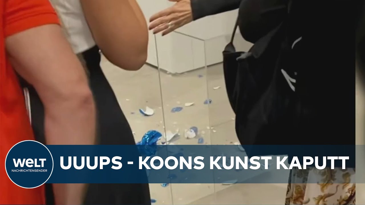 KOONS  KUNSTWERK: Messebesucherin zerdeppert blauen 