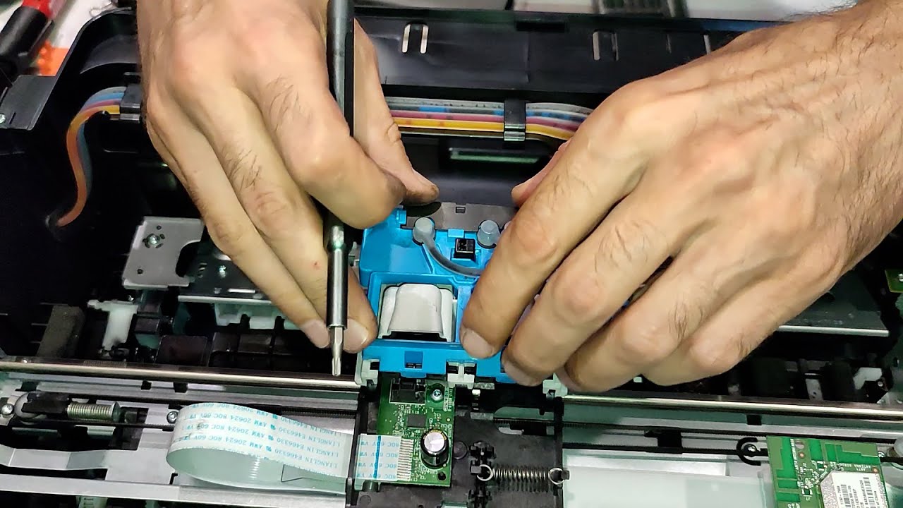 HP  InkTank Wireless 419 не реагиреут на кнопки не печатает не копирует