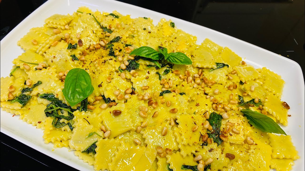 Pasta ripiena al basilico.Sfoglia lorda differente. ￼