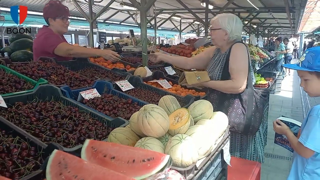 Ilyen a dinnyefelhozatal a B&uacute;za t&eacute;ri piacon