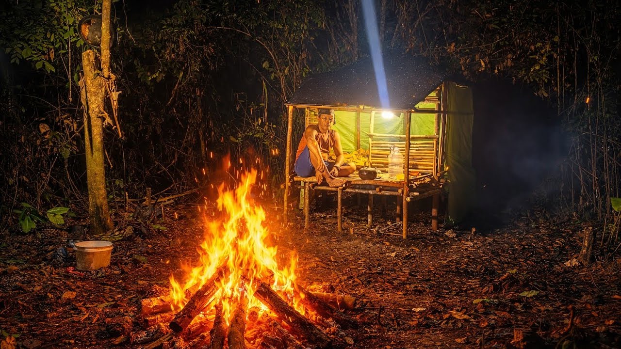 Not solo Camping hujan deras. Berburu predator air untuk bertahan hidup