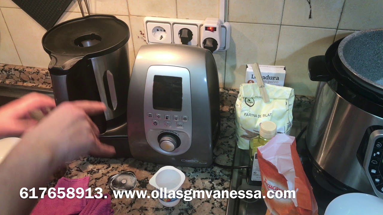 Bizcocho yogur en Olla GM G Deluxe y Cecomix Plus