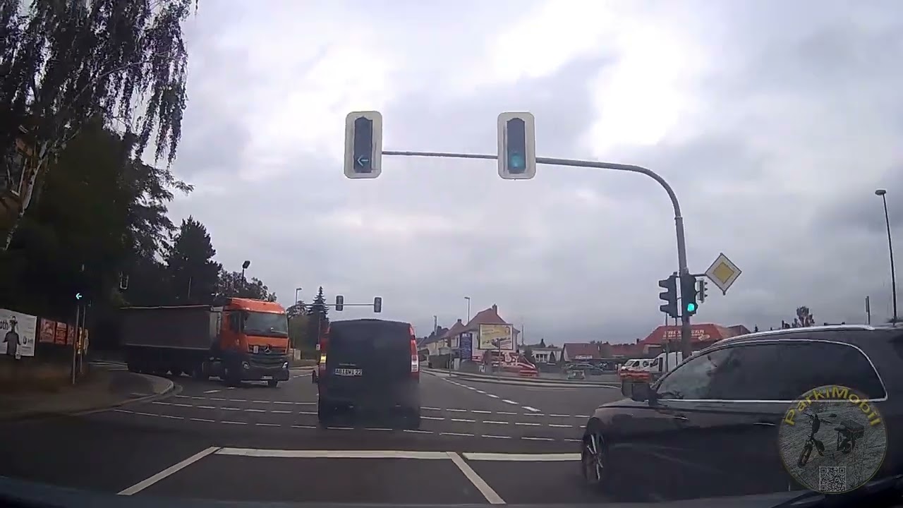 Ruhige Autofahrt I Frontscheibe I ParkiMobil #6