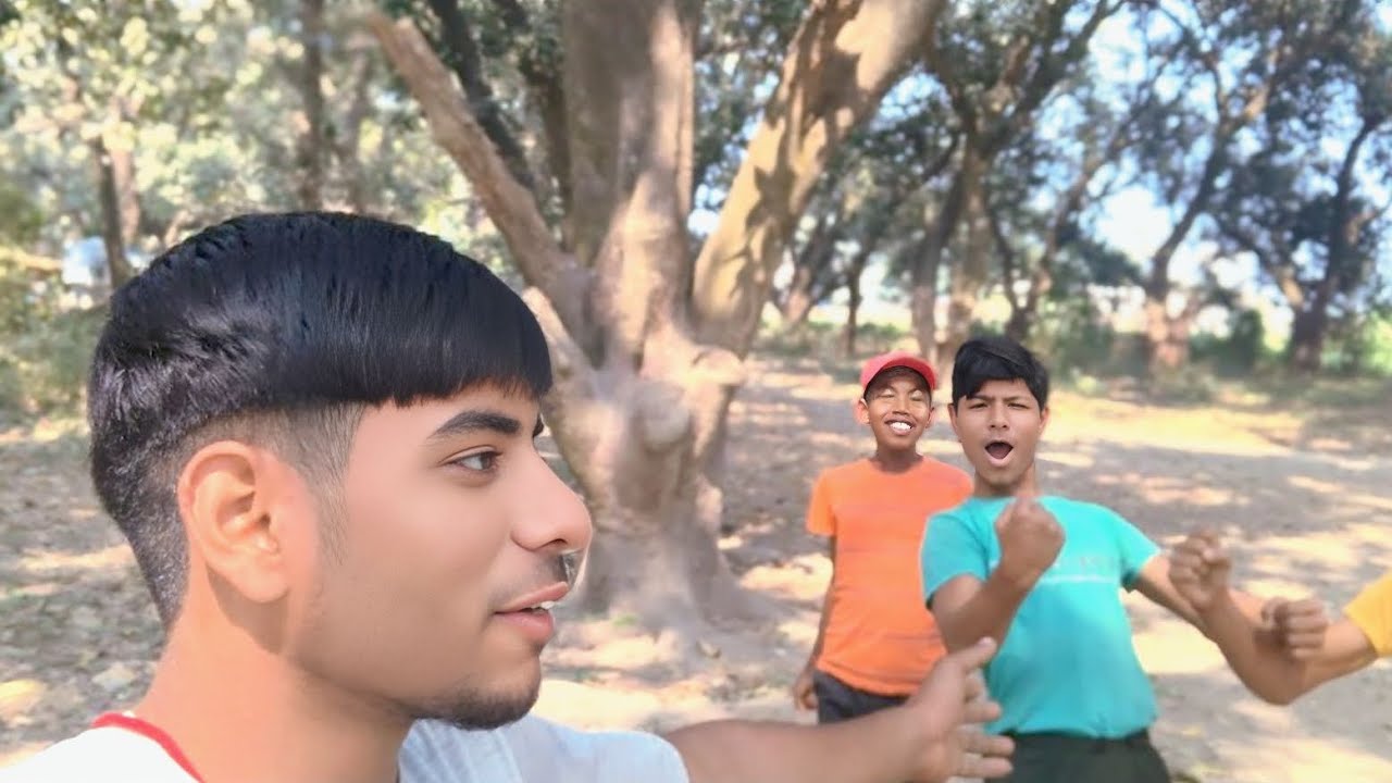 #हमारे गाँव का क्रिकेट#दोस्ट के साथ क्रिकेट #क्रिकेट #video ####