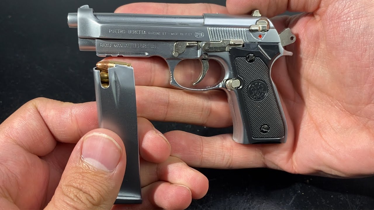 Mini Beretta M92 in 1:3 Scale