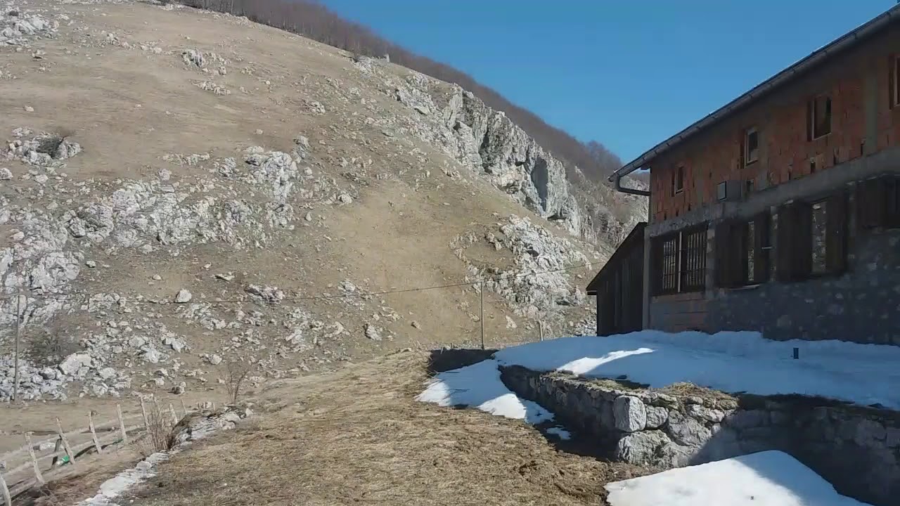 Planinarski dom Vrela / Tusila / P.D. Treskavica