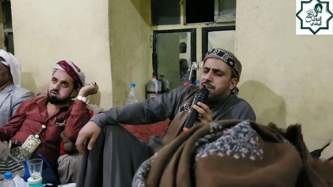 ليس الغريب غريب الشام واليمن ! قصيده مؤثره جدا ! المنشد صادق اليفرسي