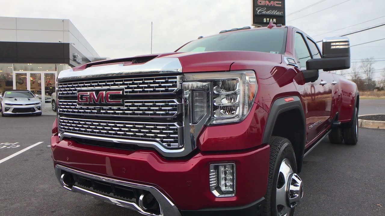 2022 GMC Sierra 3500HD Denali Duramax 6.6L V8 Turbodiesel 4D Crew Cab 10-Speed Automatic
