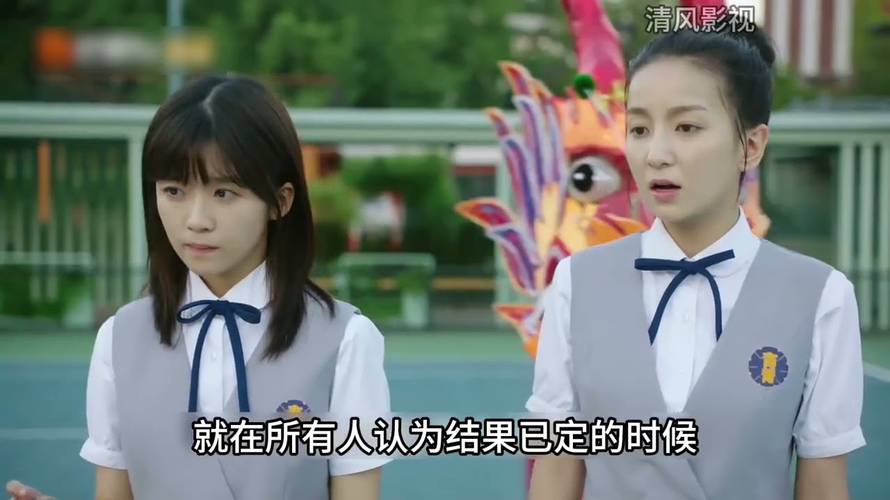 球队新人面对主力队员时，竟在关键时刻将球拍换手。 #好剧推荐 #因为一个片段看了整部剧 #网球王子 #奋斗吧少年