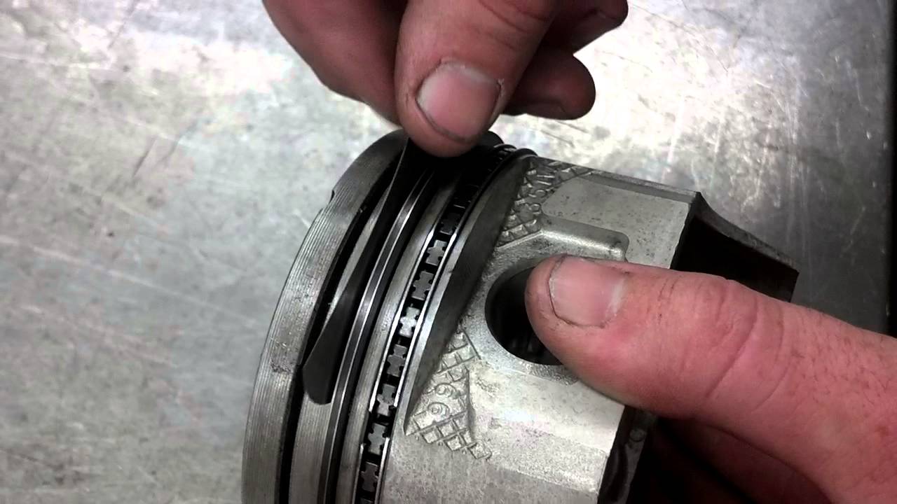 Measuring pistons and rings