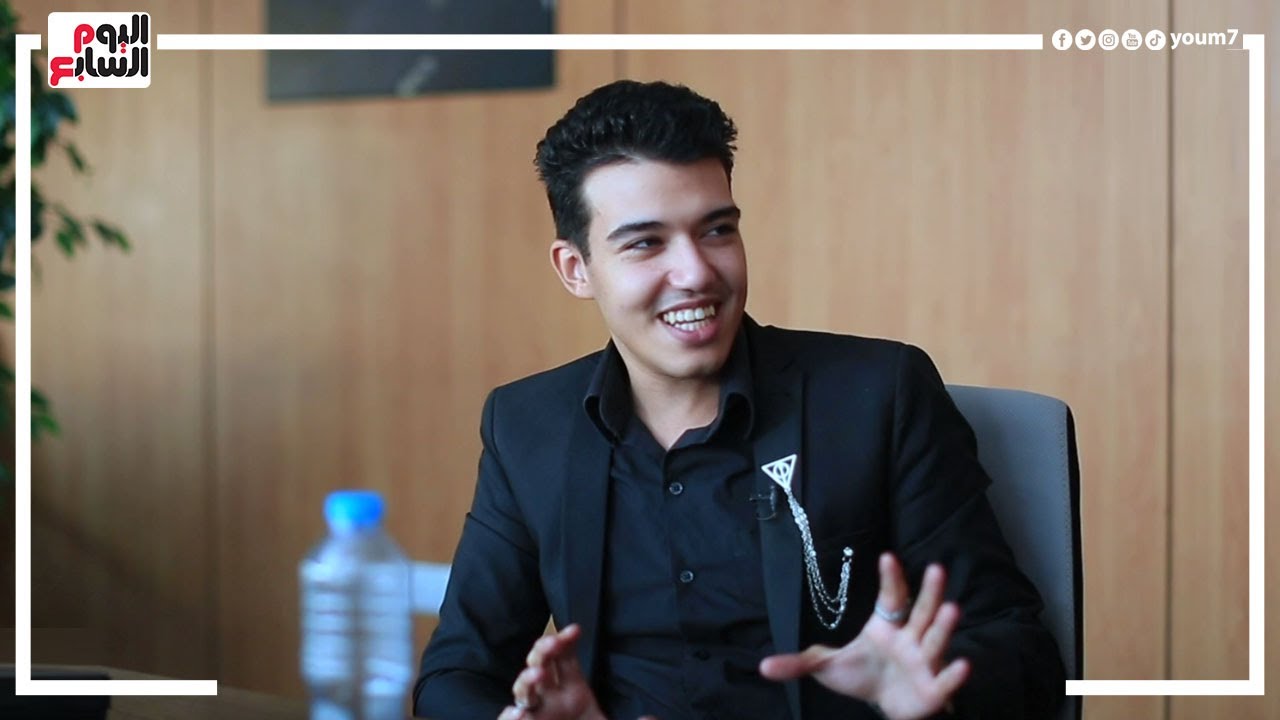 مش هتصدق عينيك 🙄 الساحر أحمد وليد بيحرك الأشياء بعينه وأيده من على بعد
