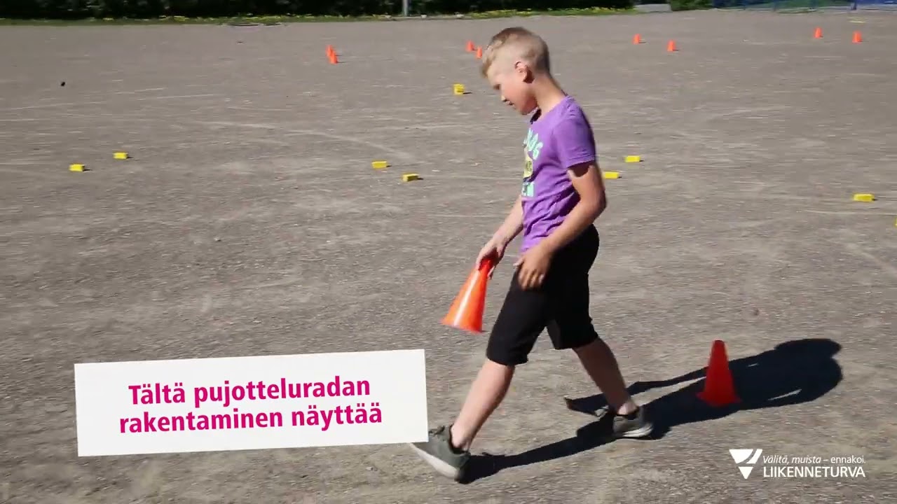 Py&ouml;r&auml;ilyn ajotaito: pujottelu