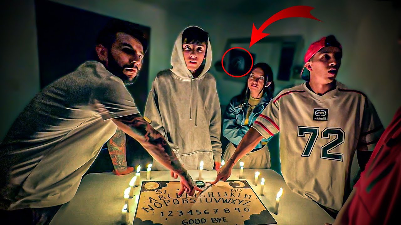 ¡COMPRE una TABLA OUIJA y JUGAMOS a las 3:00 AM!