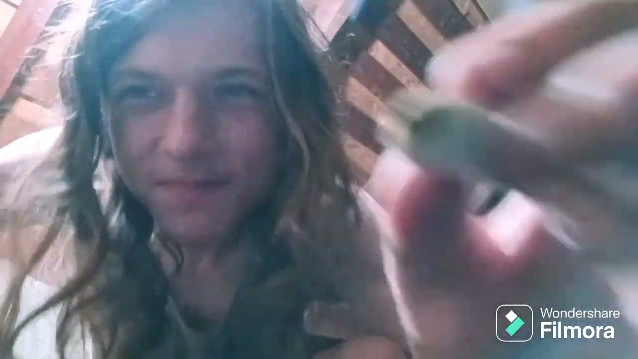 big joint smoke sesh