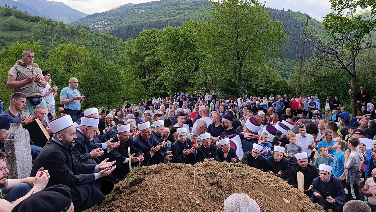 KLANJANA DŽENAZA NAMAZ -MUNIR (Ramo)SELMAN /04.MAJ 2025./MEZARJE POLJANICE-Biljanska dolina