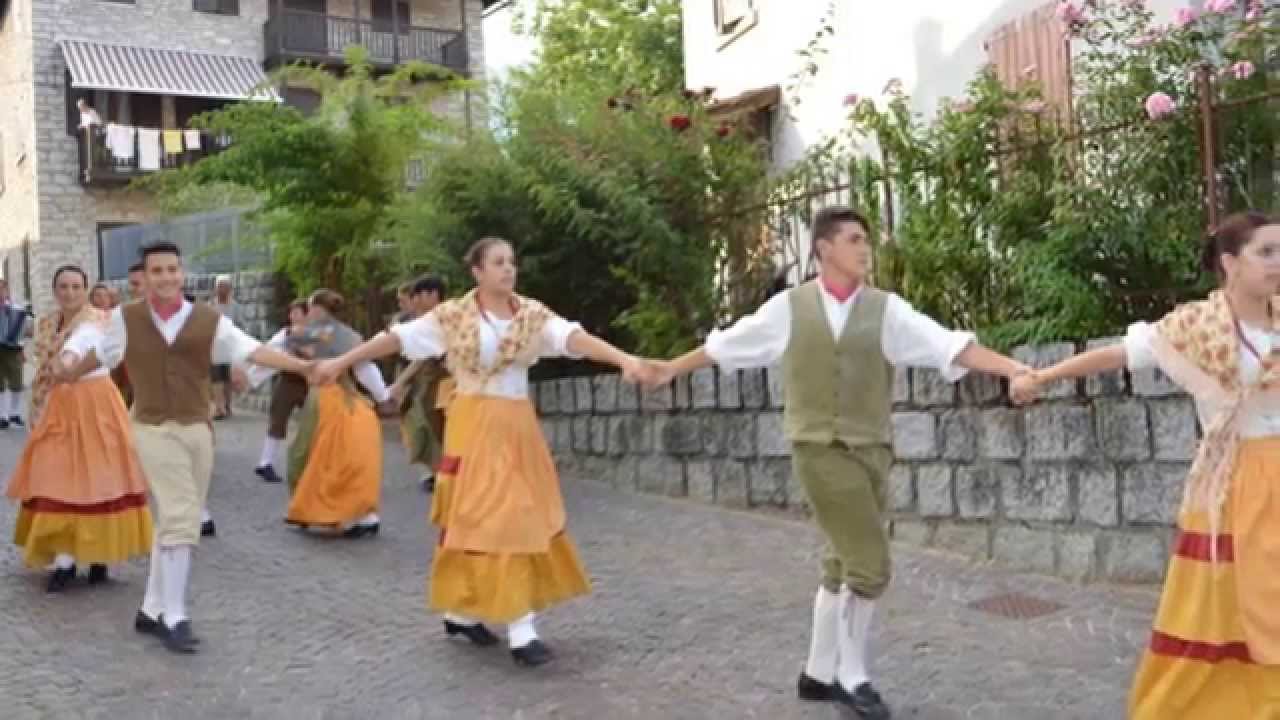 FESTA SAN LORENZO 2015 CINTE TESINO TRENTO