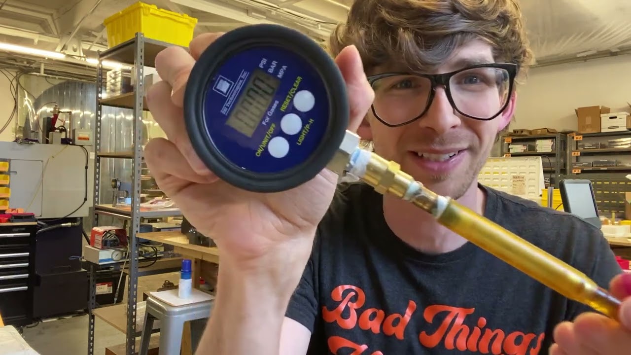 Engineered plastics grip section seal