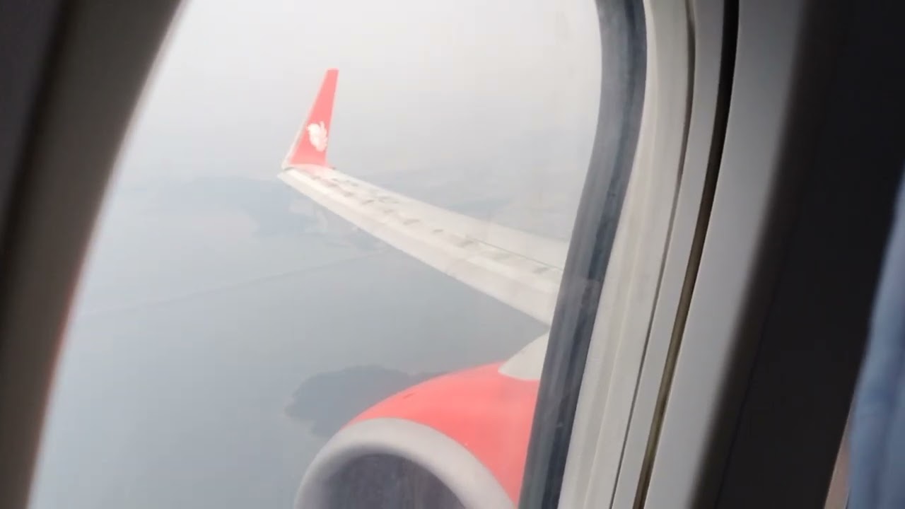 Engine view right takeoff JT 133 lion air Penang to Medan B737 900ER RW04