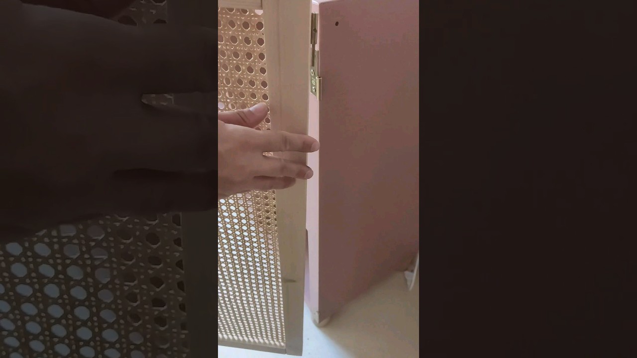 Como poner puertas a la estanter&iacute;a Kallax de @IKEA #hack #diy #ikea