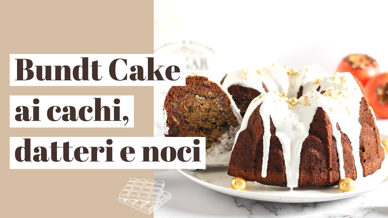 Bundt Cake ai cachi, datteri e noci