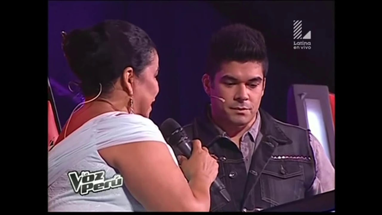 Eva Ayllón cantando "Qué de mi" en La Voz Perú