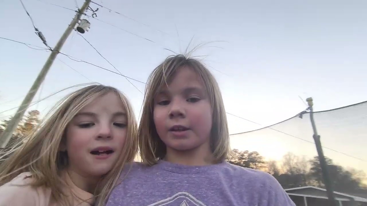 FAV TRAMPOLINE TRICKS (JUMPING VIDIO) ♡♡♡♡♡♡♡♡♡♡♡♡♡♡♡♡♡♡♡♡♡