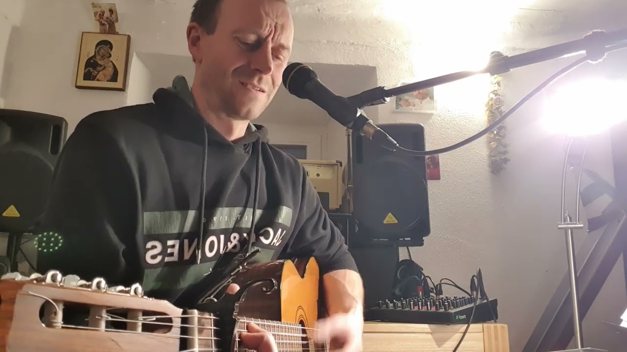 Cover - Stuck in a Moment you can't get out of
