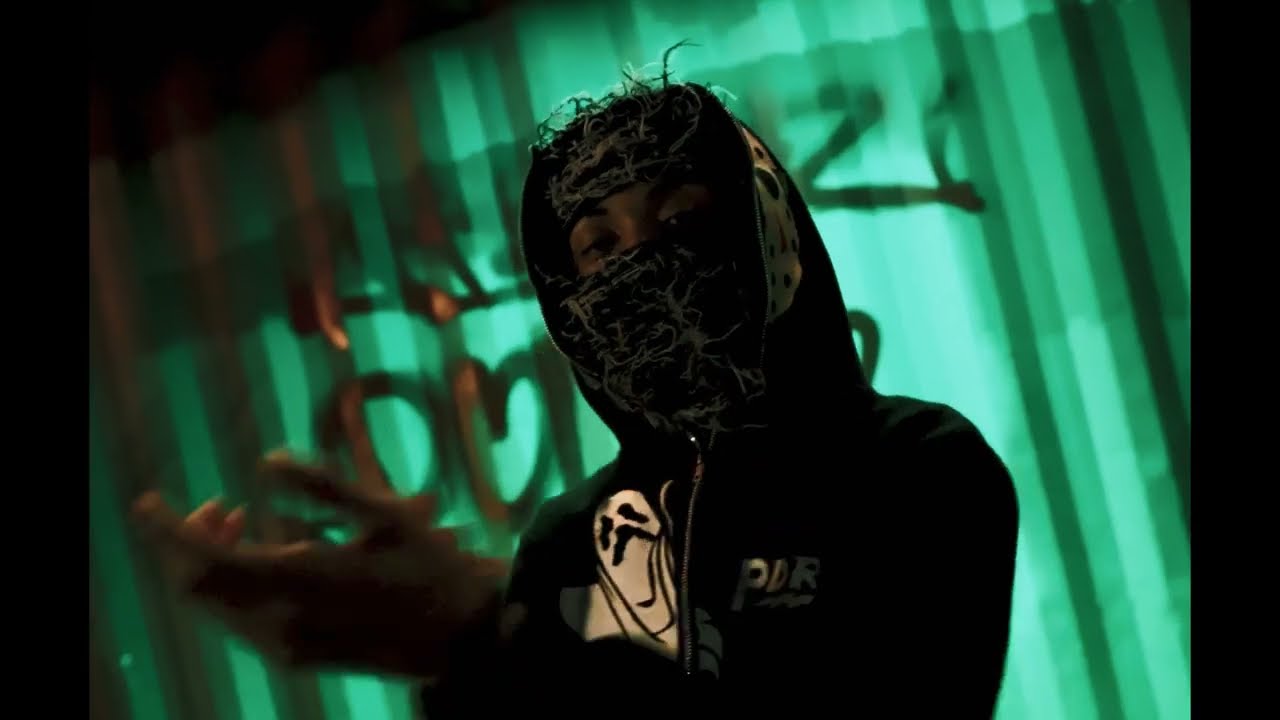 MeechyLom - Flawless Not Perfect (Official Music Video) Directed by @3hreelens