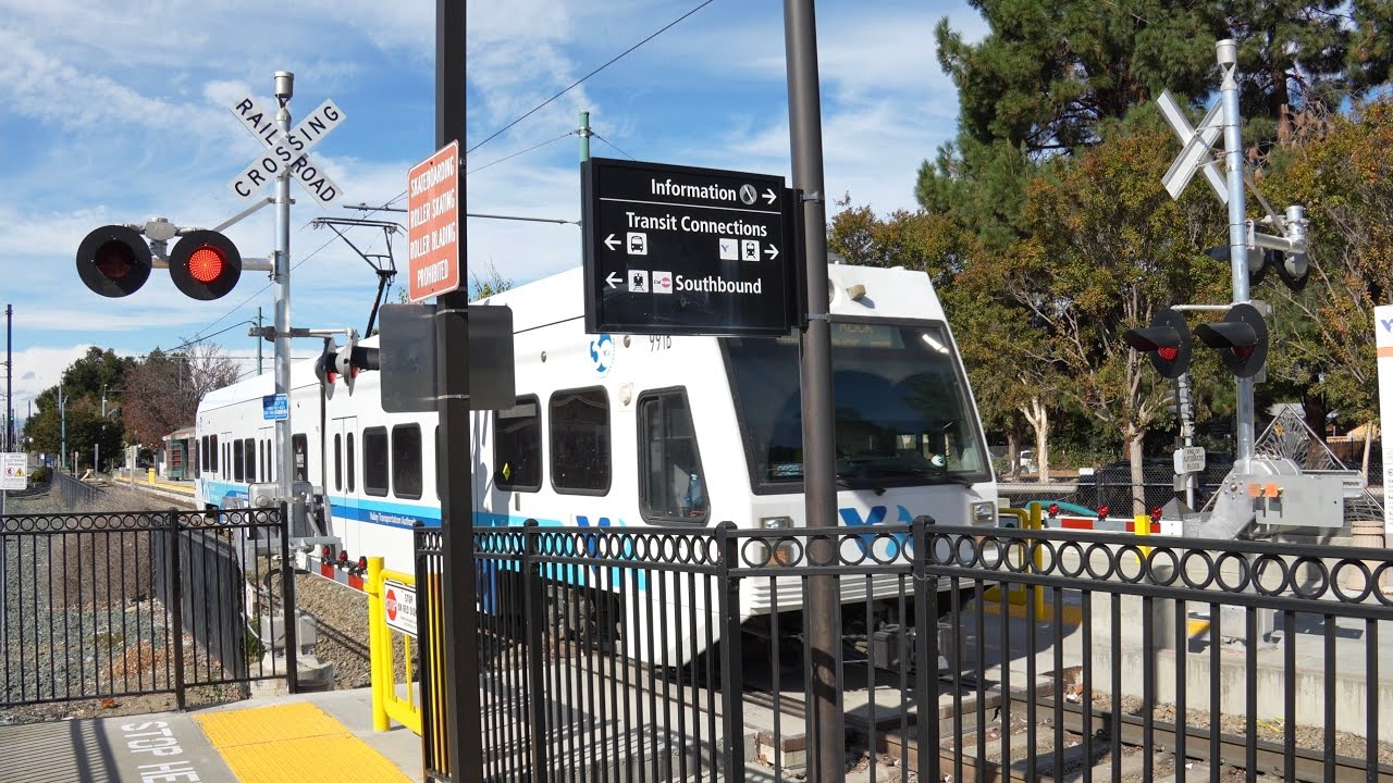 VTA 991 Light Rail | Mountain View Station Pedestrian Crossing *New Signals*, Mountain View CA