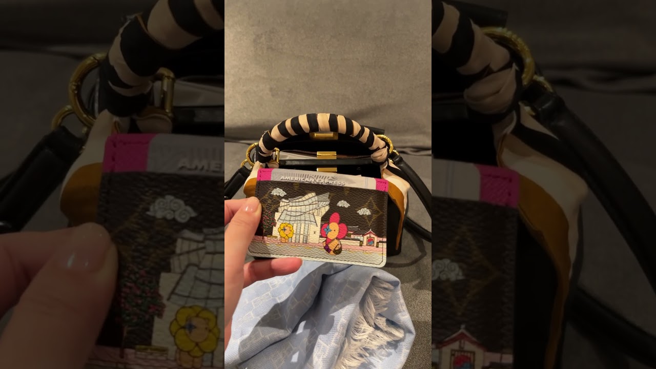 Fendi Peekaboo Iconic Mini - What Fits! 