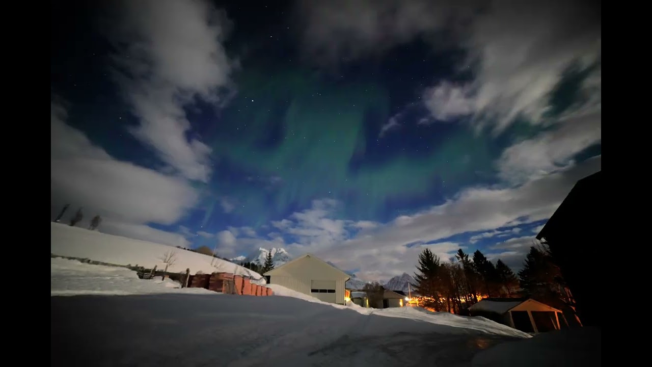 Timelapse Northern Lights Svensby Norway 26 Februari 2024