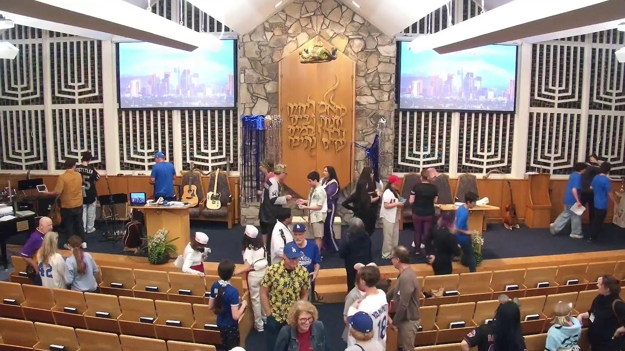 I love LA Purim Celebration!