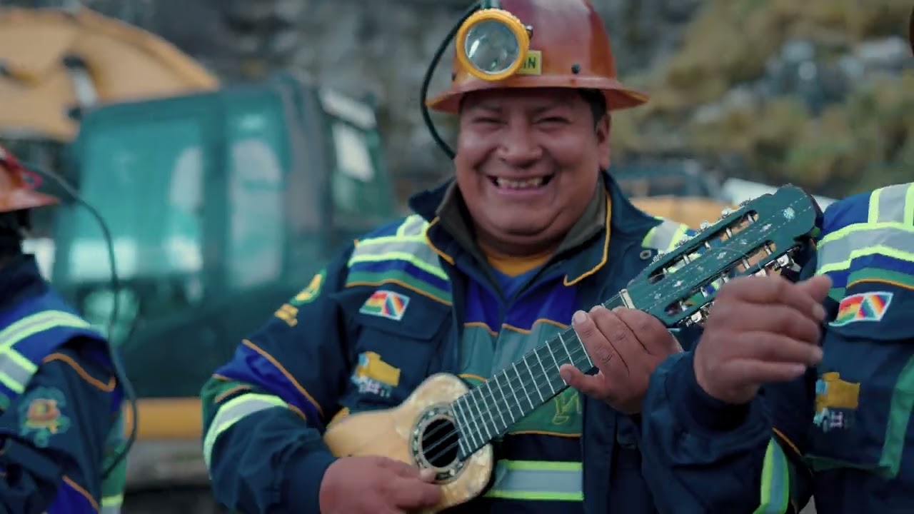 Aullagas - Rosario de Pariguaya (Huayño minero) L y M. Wilson Aguirre V.