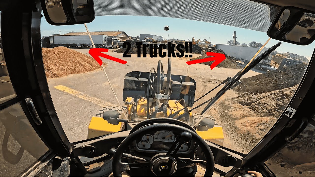 Caterpillar 930H POV Loading Trucks and Pushing Piles While 2 Trailers Dump!!