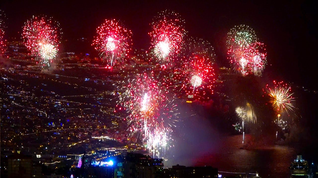 Passagem de Ano na Madeira 2021-2022 I New Year's Eve in Madeira-Fireworks show