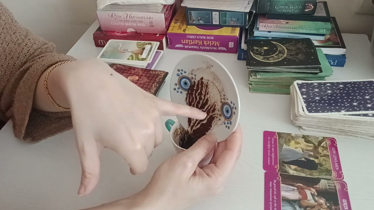 Aklınızdaki kişi ve siz kahve ve tarot açılımı🔥☕️💌☕️16 Mart 2026