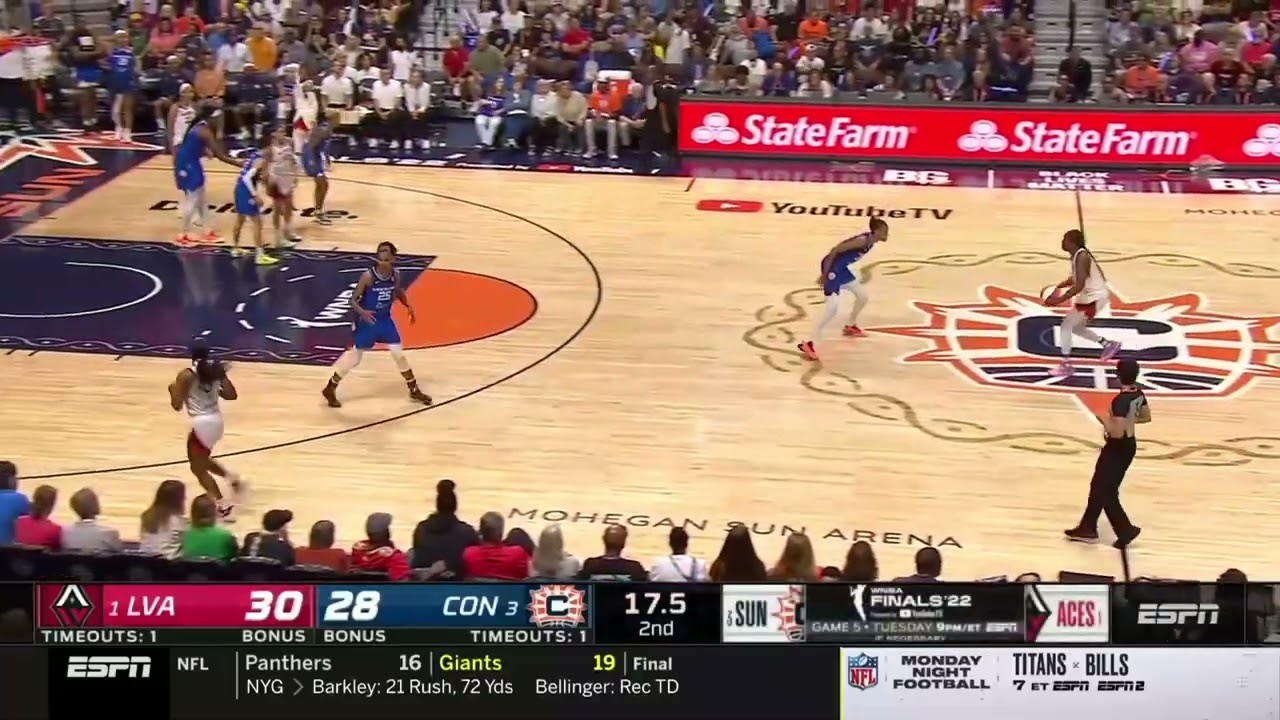 Last 20 secs of first half of 2022 WNBA Finals Game 4