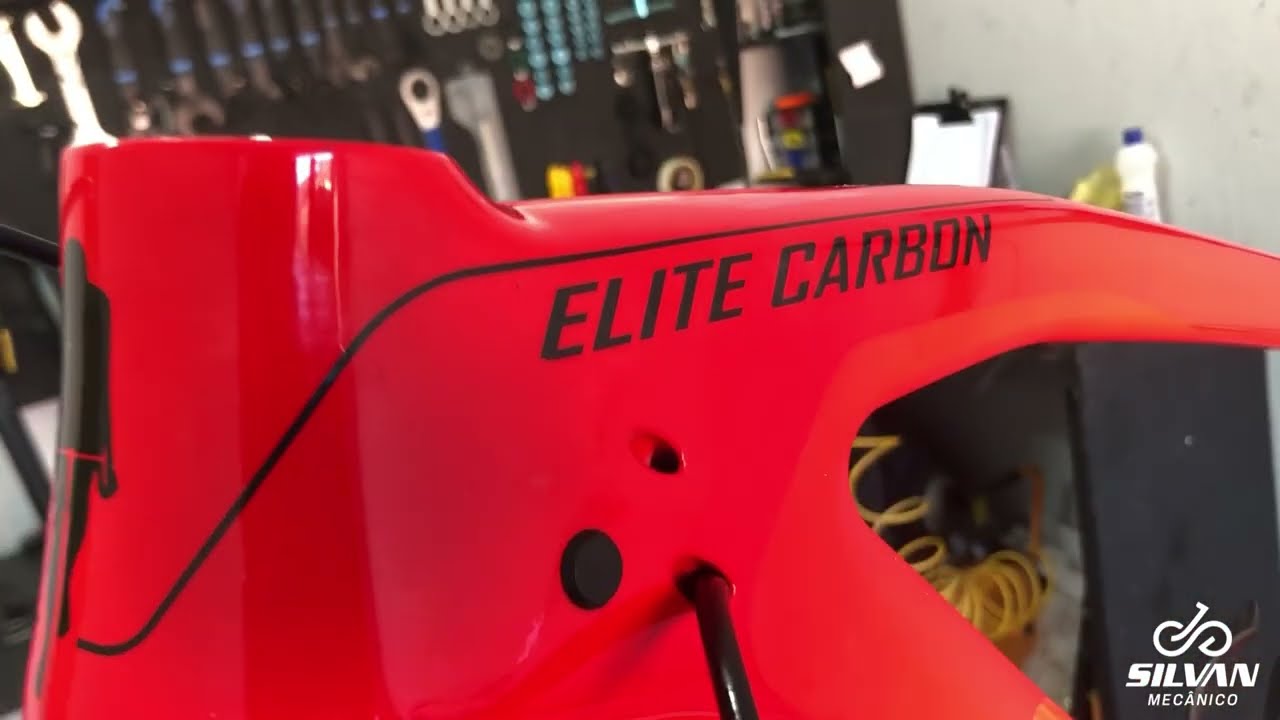 fiz manutenção  na bicicleta  CALOI ELITE CARBON