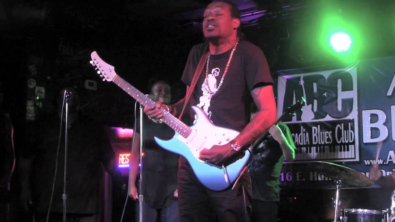 Eric Gales tribute to Carlos Santana~