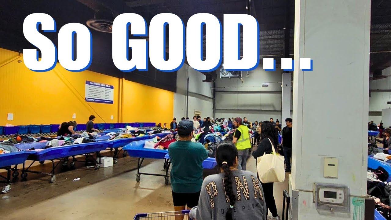 Goodwill Bins Outlet - It Was BUSY, But BANGIN'! - Thrift With Me
