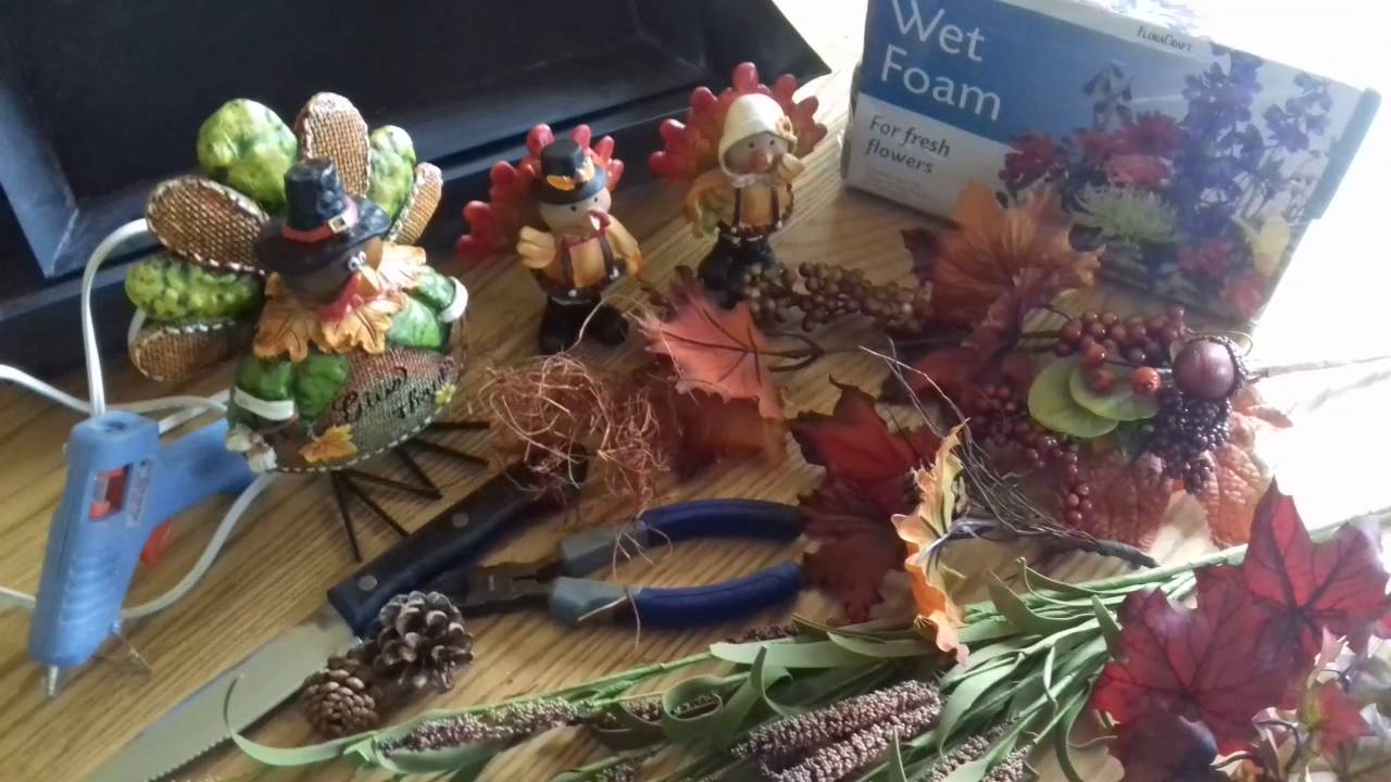 Decorations For All Seasons   Fall Turkey Centerpiece Arrangement